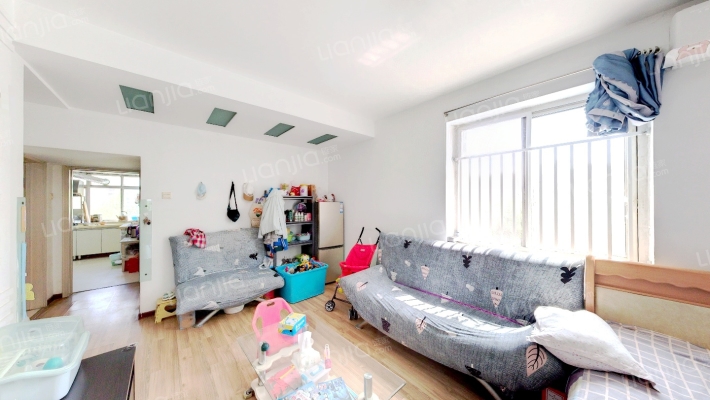 山东省体育训练中心宿舍二手房实景图