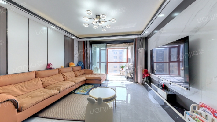 恒信阳光假日A区二手房实景图