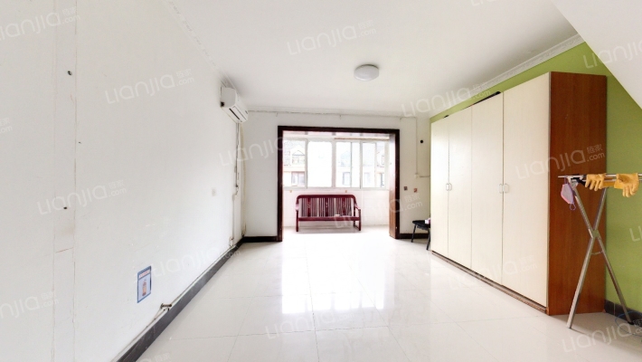 光明新村南区二手房实景图