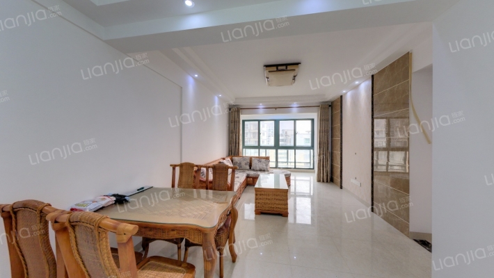 江海郡二手房实景图