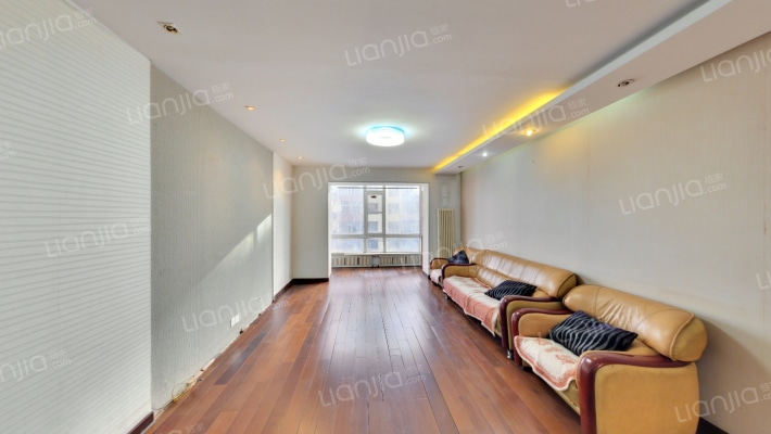 松辽委宿舍二手房实景图