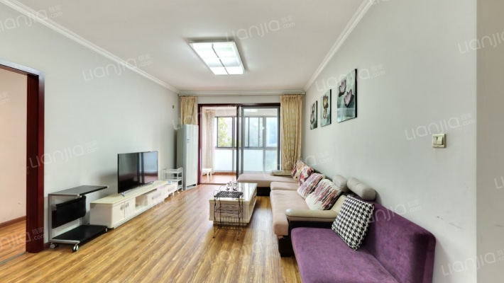 时代晶科名苑二手房实景图