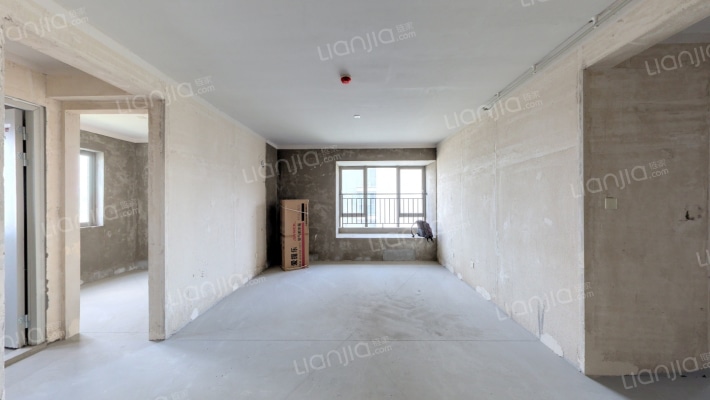 荣安林语湖院二手房实景图