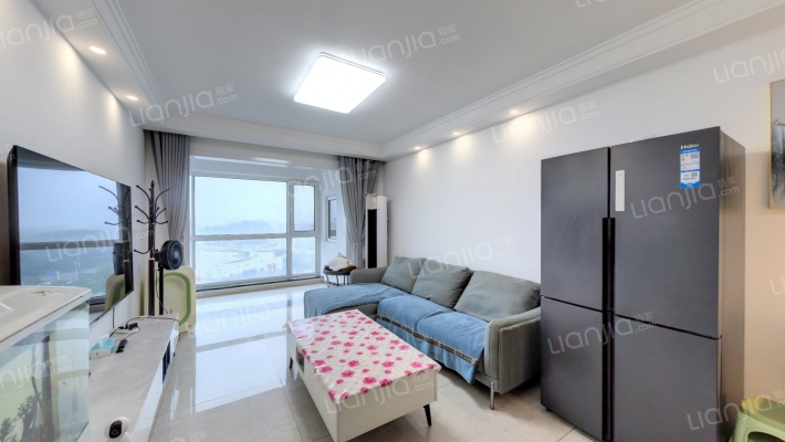 泰鸿听澜湾二手房实景图