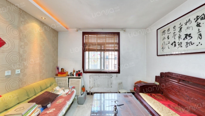 泰山嘉园二手房实景图