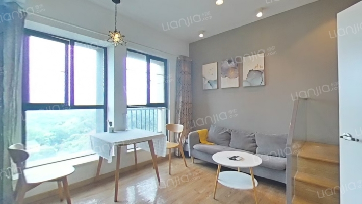 崇盛国际中心二手房实景图