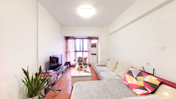 城置尚豪庭二手房实景图