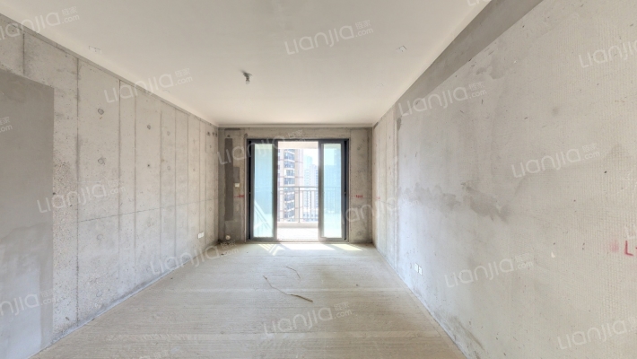 中天翡丽湾二手房实景图