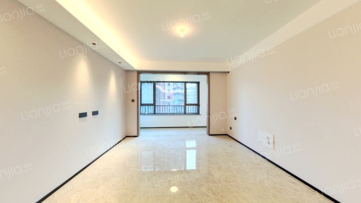 万科翡翠书院D区二手房实景图