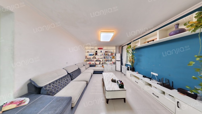 圣地花园二手房实景图