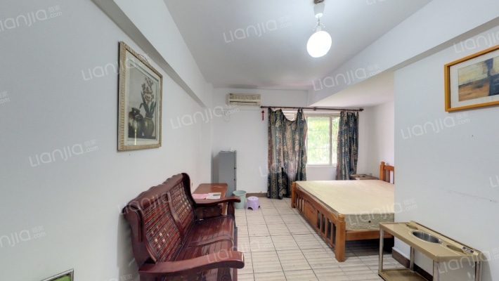 空中花园二手房实景图