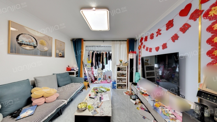 东第华府二手房实景图