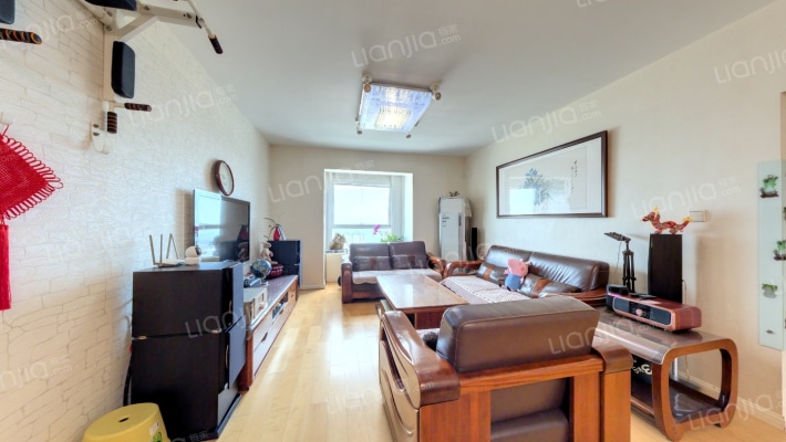 银都财富中心二手房实景图