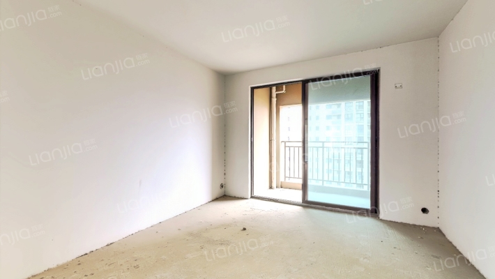 沿海翡丽公馆B区二手房实景图