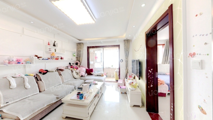 万合华庭二手房实景图