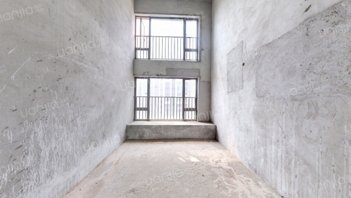 臻汇公馆二手房实景图