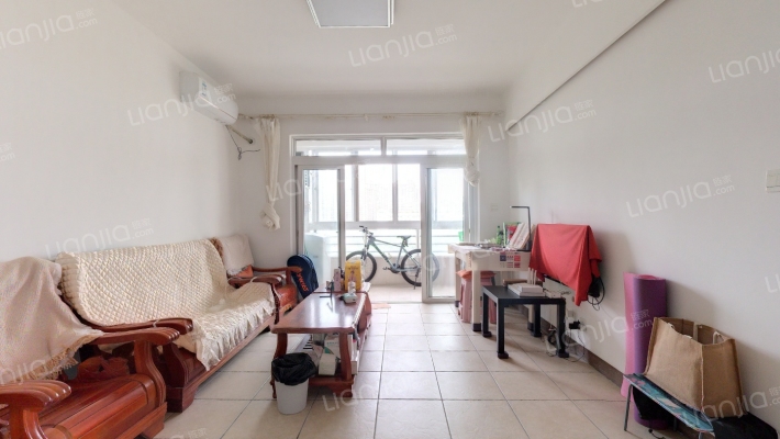 维多利亚花园二手房实景图