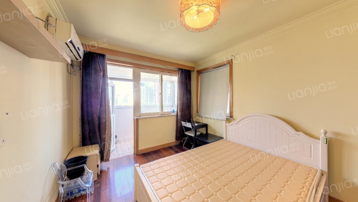 中鸿大厦二手房实景图