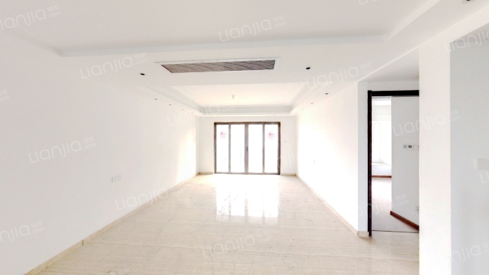 碧桂园天域二手房实景图