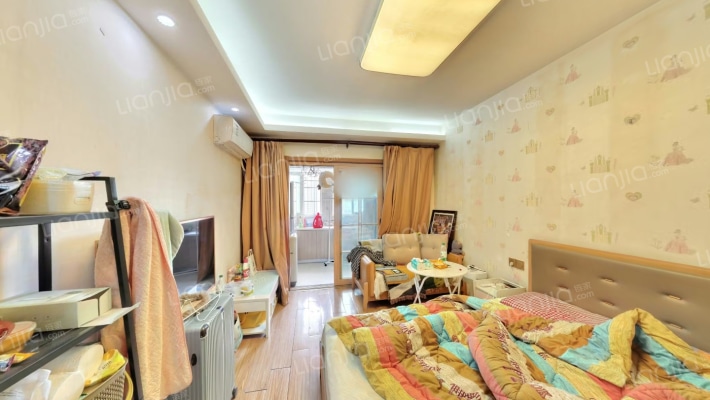 蓝光时代红街二手房实景图