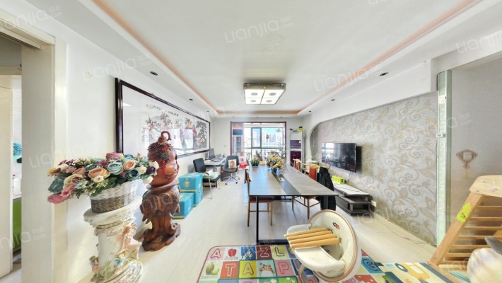 国泰嘉园二手房实景图