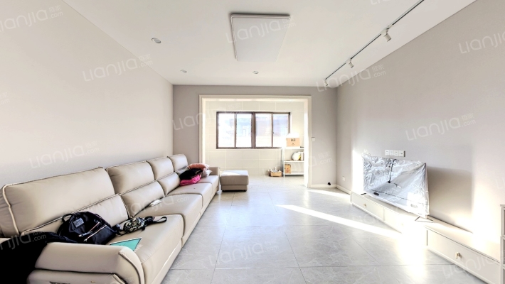 万象一期水岸香缇二手房实景图