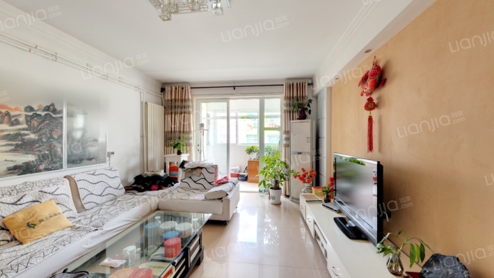 品虹花园二手房实景图