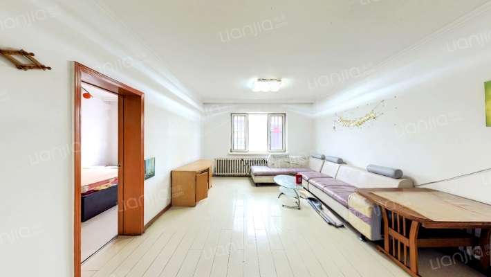 湖畔社区二手房实景图