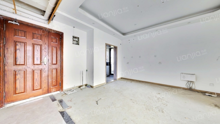 誉品原墅二手房实景图