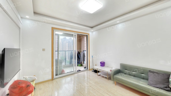 荣盛莉湖春晓二手房实景图