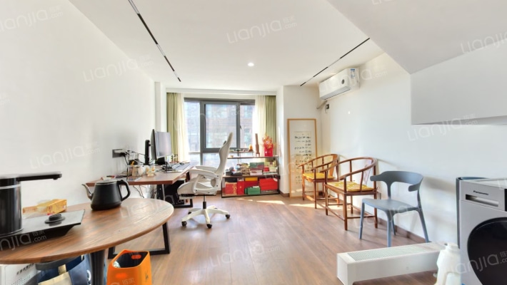 明发阅里商业中心二手房实景图