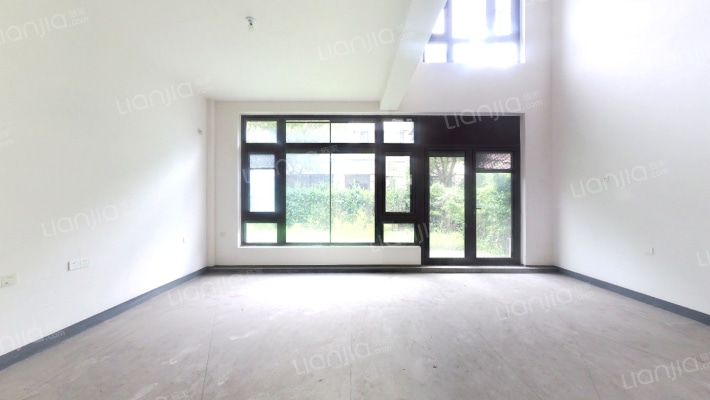 铂悦犀湖二手房实景图