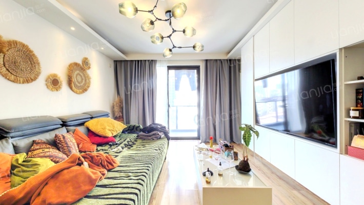 恬园风云汇二手房实景图