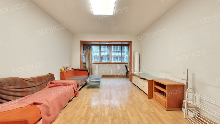 东风路北二巷4号二手房实景图