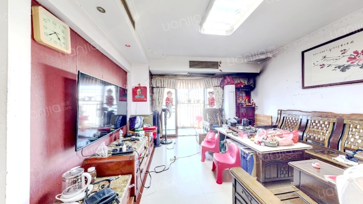 鸿景春天花园三期二手房实景图