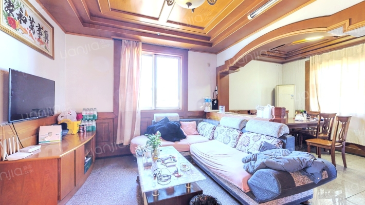 新闸路二手房实景图