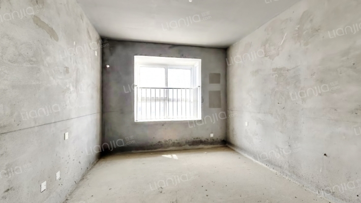 贾鲁嘉苑C区二手房实景图