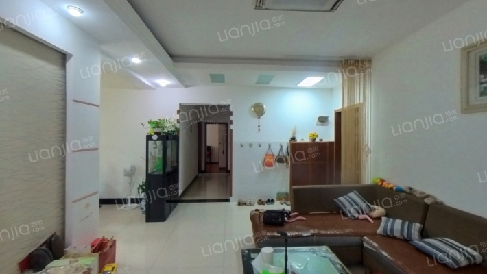 高兴社区二手房实景图