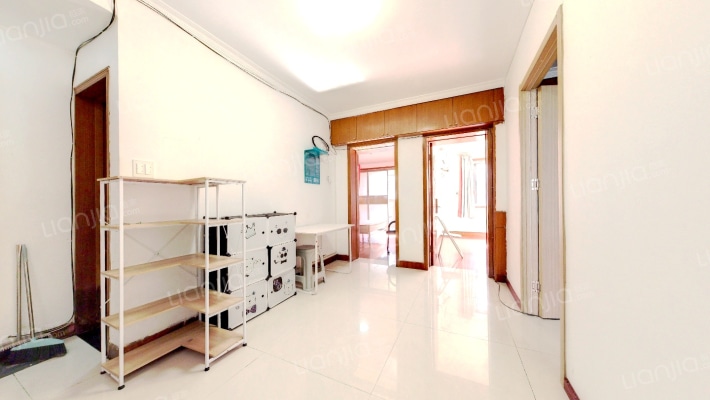 机神公寓二手房实景图