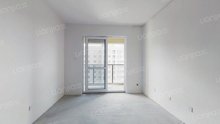 罗西住宅区十五组团二手房实景图