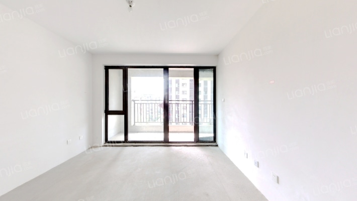 泽信云筑二手房实景图