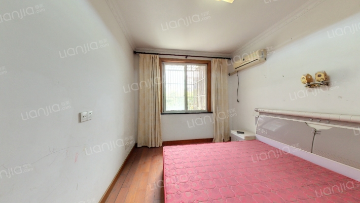 绿茵河畔南区二手房实景图