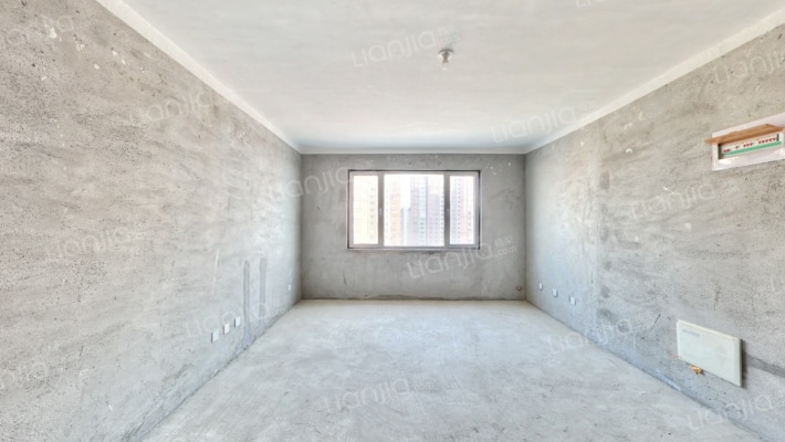 前景国际二手房实景图