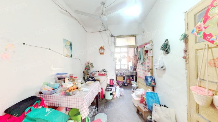 青年一村二手房实景图