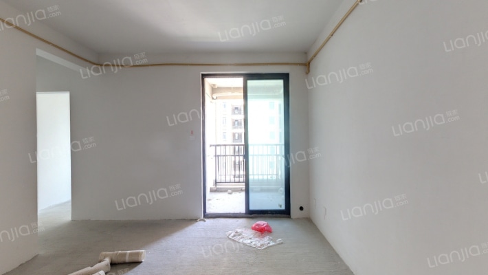 龙景佳苑二手房实景图