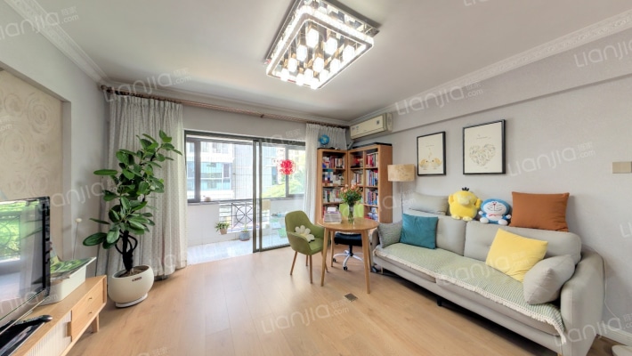 宝华花园二手房实景图