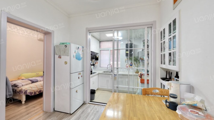 矿院新村二手房实景图