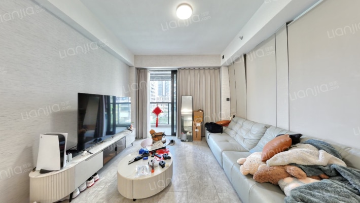 超核中心润府二手房实景图