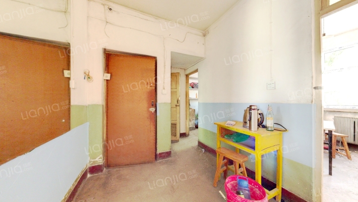 金属公司二手房实景图