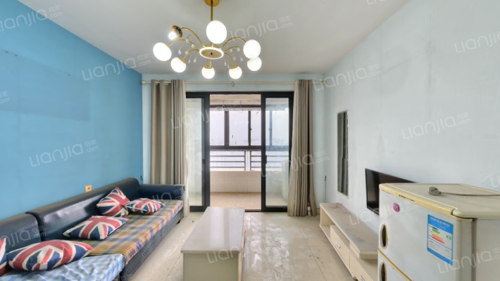 绿地海顿公馆D二手房实景图